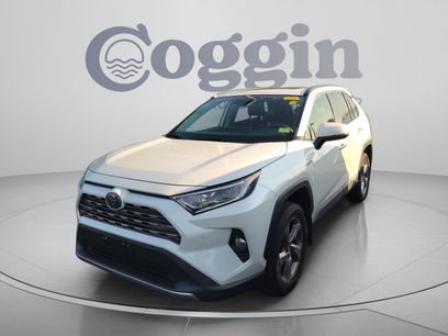 Used 2019 Toyota RAV4 Limited w/ Limited Grade Weather Package
