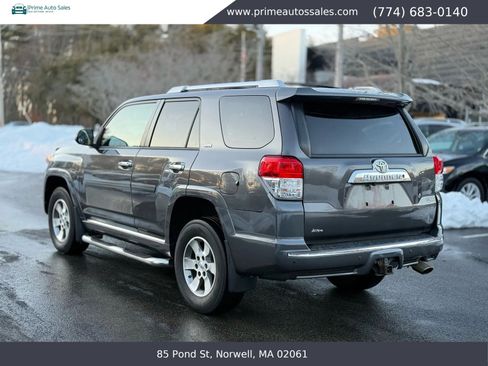 Used 2011 Toyota 4Runner SR5 image 5
