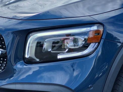 Used 2023 Mercedes-Benz GLB 250 image 11