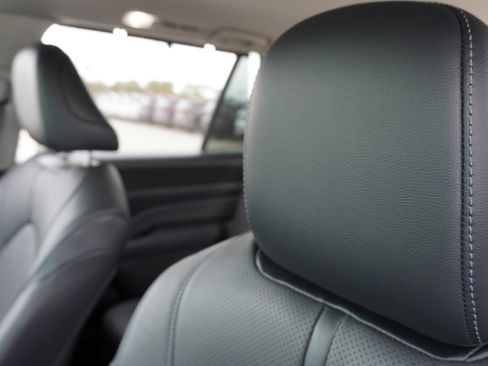 Used 2024 Toyota Grand Highlander Limited image 23