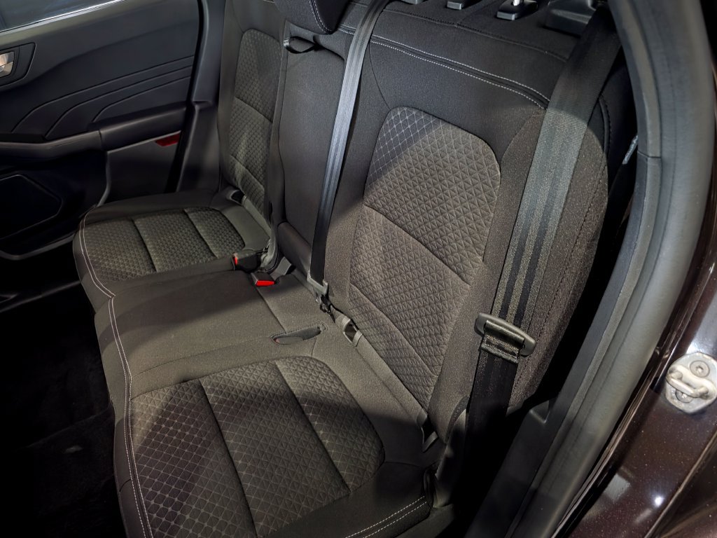 Used 2023 Ford Escape Active w/ Tech Pack #2 AWD/4WD image 16