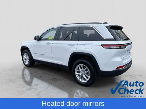 Certified 2025 Jeep Grand Cherokee Laredo X AWD/4WD image 4