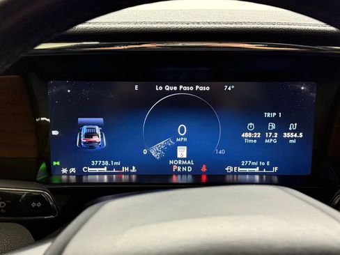 Used 2023 Lincoln Navigator L Standard Sport Utility 4D image 41