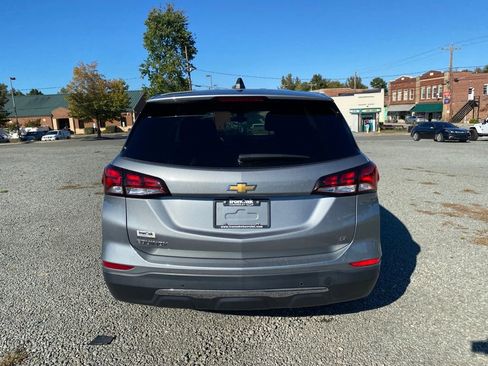 Used 2023 Chevrolet Equinox LT image 4