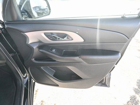 Used 2019 Chevrolet Traverse LT image 27