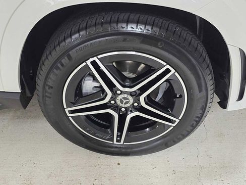 Used 2023 Mercedes-Benz GLE 350 4MATIC image 9