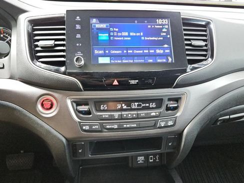 Certified 2023 Honda Ridgeline RTL image 18