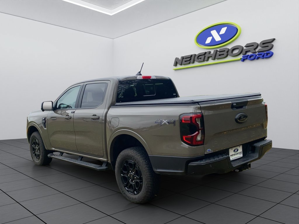 Used 2025 Ford Ranger Lariat w/ Black Appearance Package AWD/4WD image 4