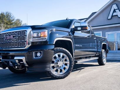 Used 2018 GMC Sierra 2500 Denali w/ Duramax Plus Package
