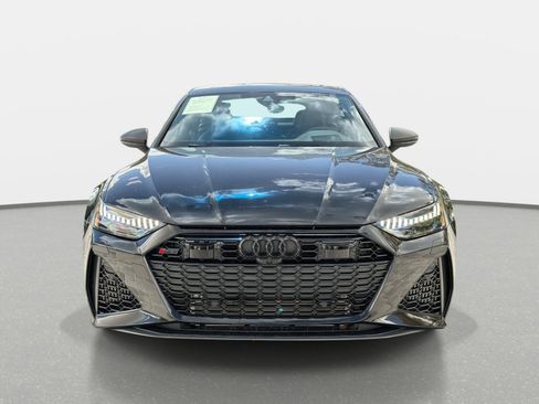 Used 2025 Audi RS 7 Performance image 8