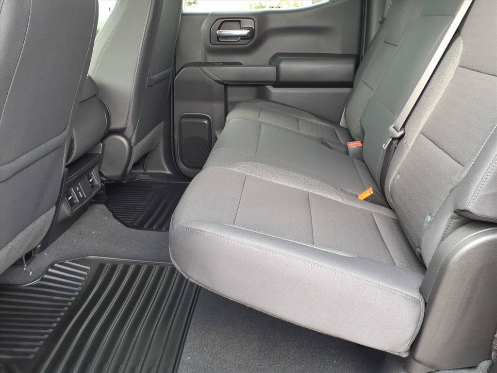 New 2026 Chevrolet Silverado 1500 Custom RWD image 17
