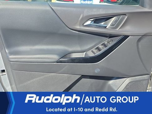 Used 2026 Chevrolet Equinox LT AWD/4WD image 10