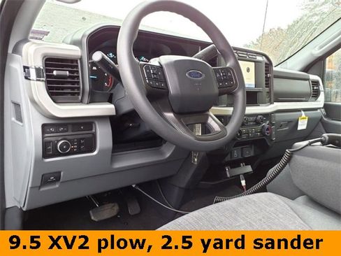Used 2024 Ford F350 XLT w/ FX4 Off-Road Package image 12