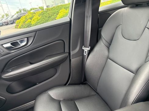 Certified 2023 Volvo S60 B5 Plus w/ Climate Package FWD image 28