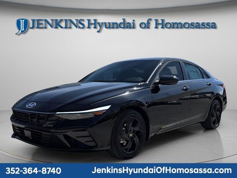 New 2026 Hyundai Elantra SEL Sport image 2