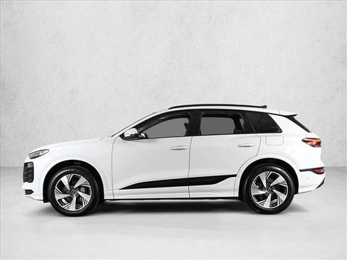 Certified 2025 Audi Q6 e-tron Premium Plus w/ Premium Plus AWD/4WD image 9