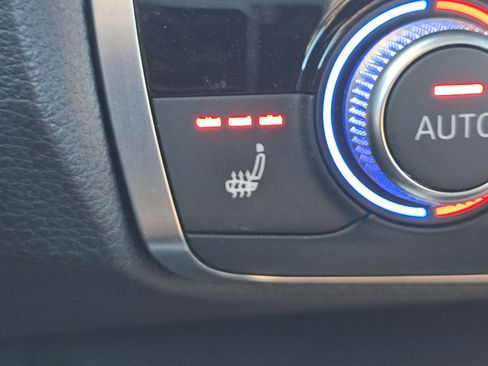 Used 2020 Audi Q3 2.0T Premium image 10