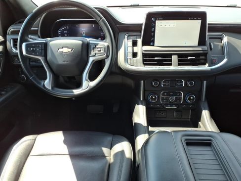 Used 2024 Chevrolet Tahoe LT AWD/4WD image 13