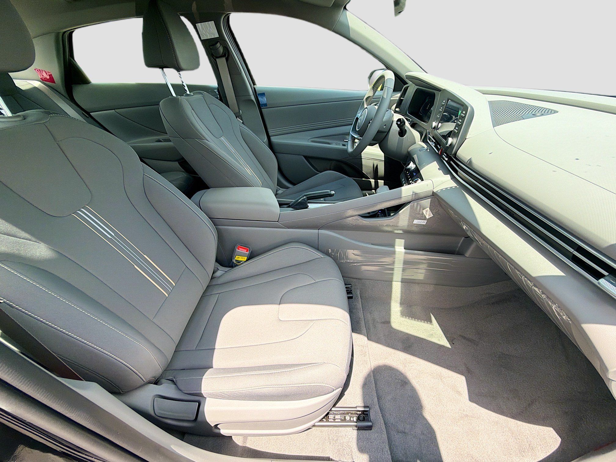 New 2026 Hyundai Elantra Sport FWD image 20
