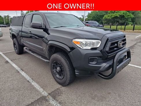 Used 2021 Toyota Tacoma SR AWD/4WD image 3