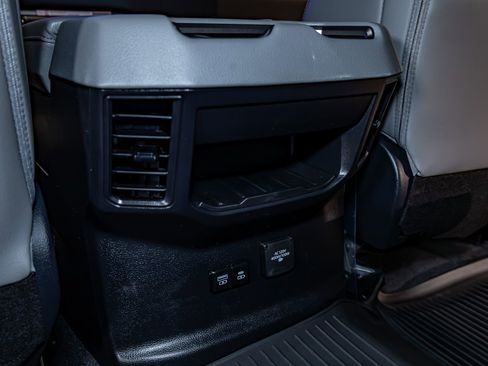 Used 2026 Toyota Tundra Limited image 26