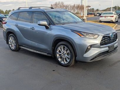 Used 2022 Toyota Highlander Limited