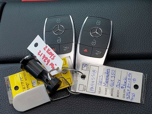 Used 2023 Mercedes-Benz GLE 350 w/ Premium Package image 13