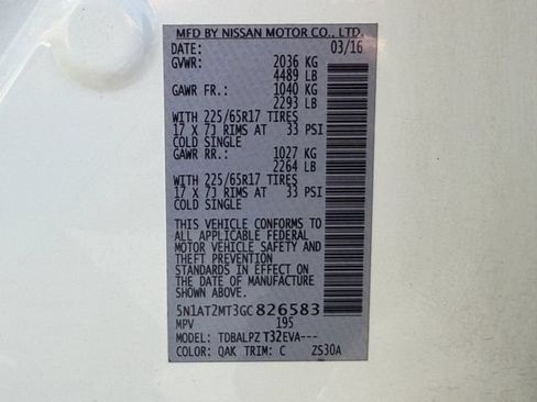 Used 2016 Nissan Rogue S FWD image 25