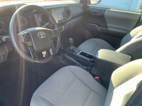 Used 2023 Toyota Tacoma SR image 11