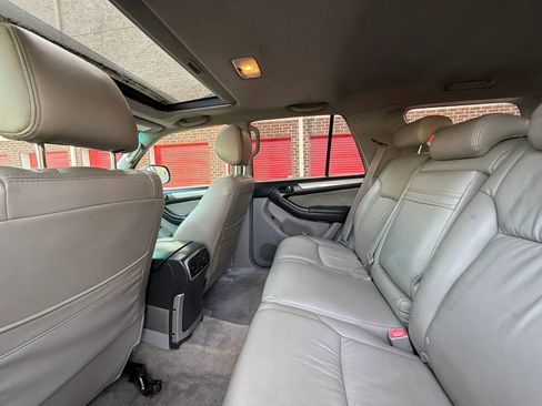 Used 2006 Toyota 4Runner Sport RWD image 17