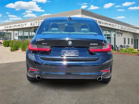 Used 2022 BMW 330i xDrive Sedan w/ Convenience Package image 6