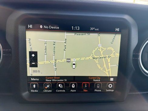 Certified 2021 Jeep Gladiator Overland w/ Popular Equipment Package image 9