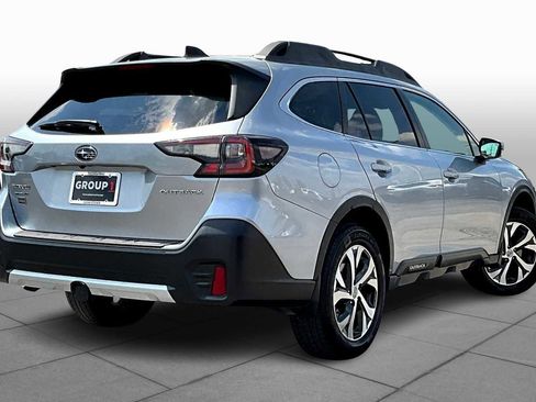 Used 2020 Subaru Outback Limited w/ Popular Package #2 image 12