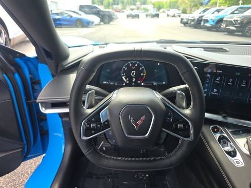 Used 2024 Chevrolet Corvette Stingray Coupe RWD image 15