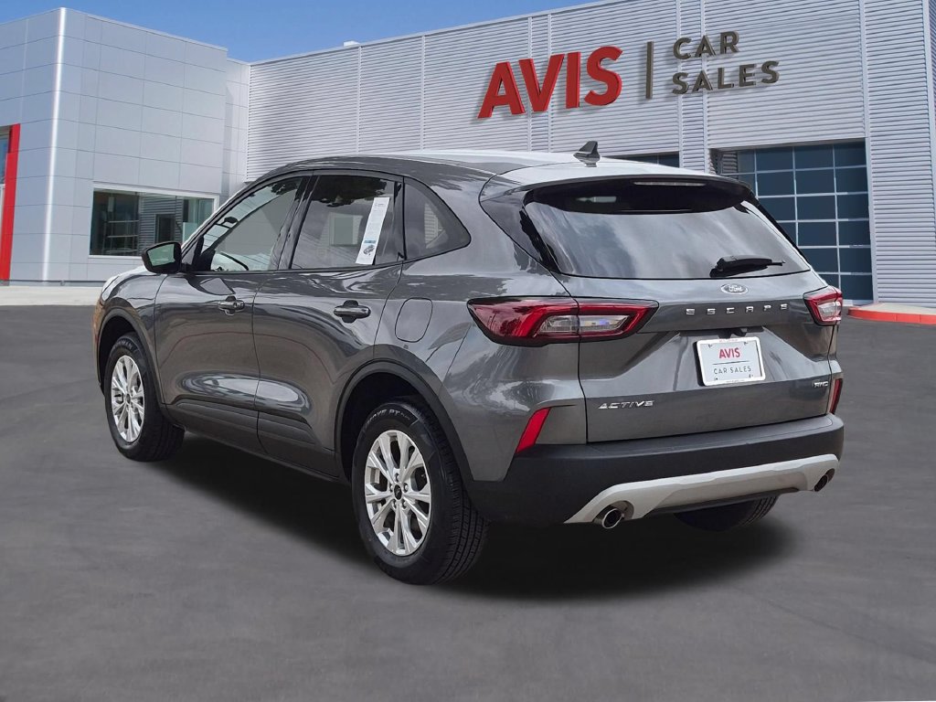 Used 2025 Ford Escape Active AWD/4WD image 9