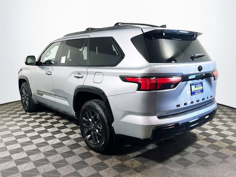New 2026 Toyota Sequoia Platinum AWD/4WD image 5