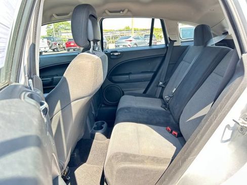 Used 2011 Dodge Caliber Heat FWD image 15