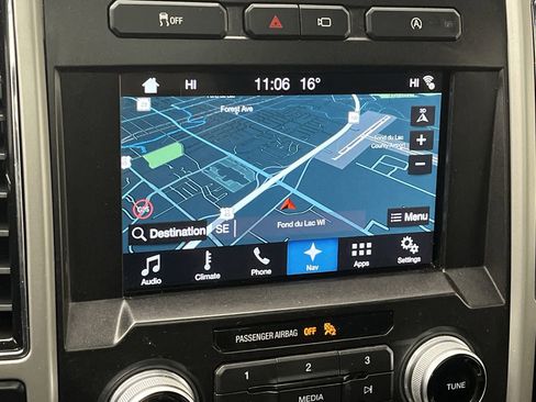 Used 2018 Ford F150 Lariat w/ Equipment Group 502A Luxury image 5