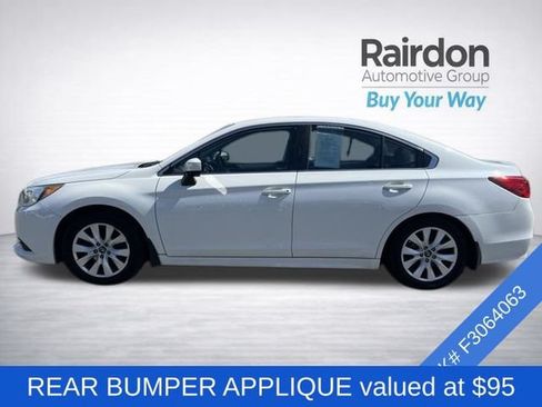 Used 2015 Subaru Legacy 2.5i Premium w/ Moonroof Package AWD/4WD image 4