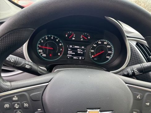 Used 2024 Chevrolet Malibu LT image 30