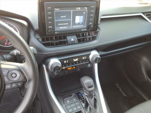 Used 2021 Toyota RAV4 XLE image 36