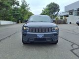 Used 2018 Jeep Grand Cherokee Altitude image 2