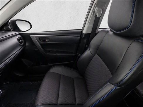 Used 2019 Toyota Corolla SE FWD image 26