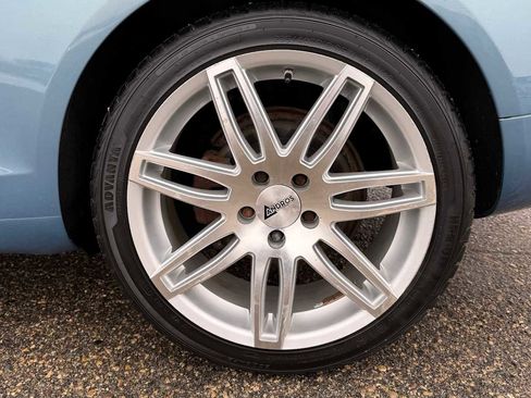 Used 2010 Volkswagen Eos Lux image 27