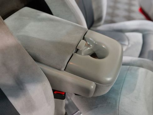 Used 1999 Ford F150 Lightning image 37