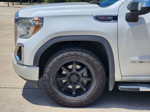 Used 2019 GMC Sierra 1500 Denali w/ Technology Package AWD/4WD image 8