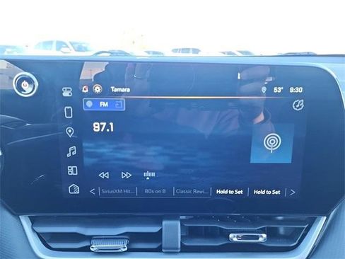 Used 2025 Chevrolet Equinox LT w/ Convenience Package II image 18