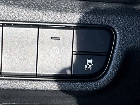 Used 2024 Kia Seltos S image 33