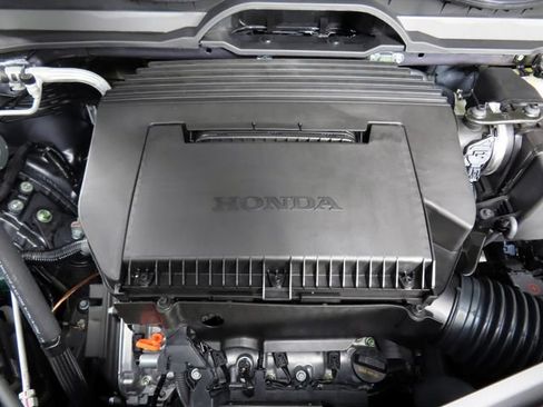 New 2026 Honda Pilot Touring image 10