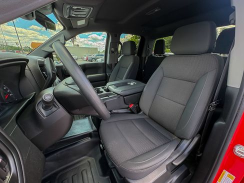 Used 2025 Chevrolet Silverado 1500 W/T w/ WT Value Package AWD/4WD image 22